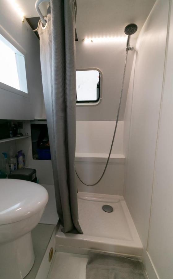Bateau Penichette Atypique Hotell Nantes Exteriör bild